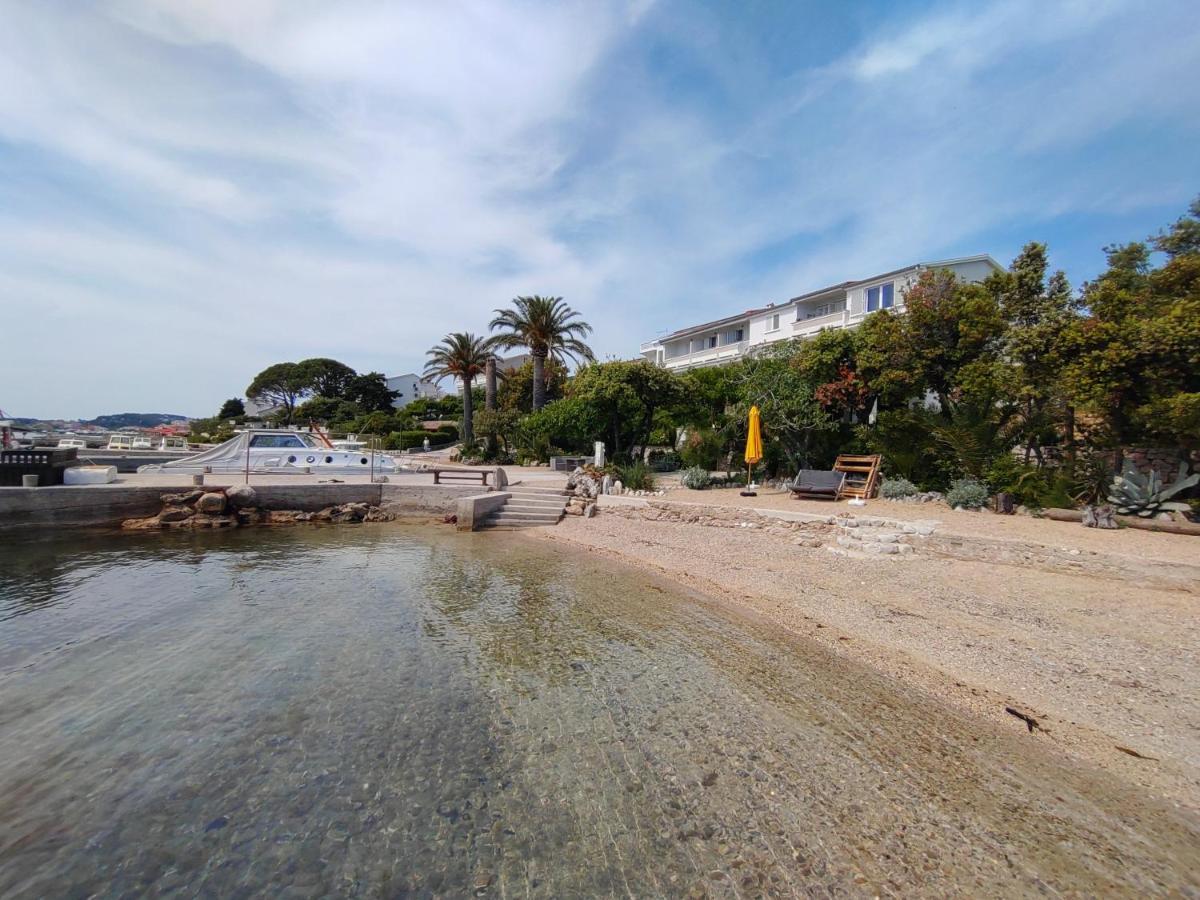 Guest House Palme Barbat na Rabu Exterior foto