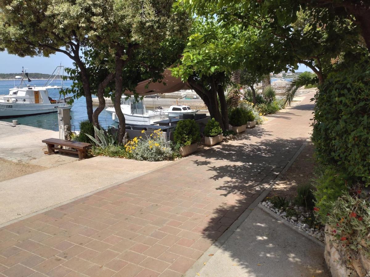Guest House Palme Barbat na Rabu Exterior foto