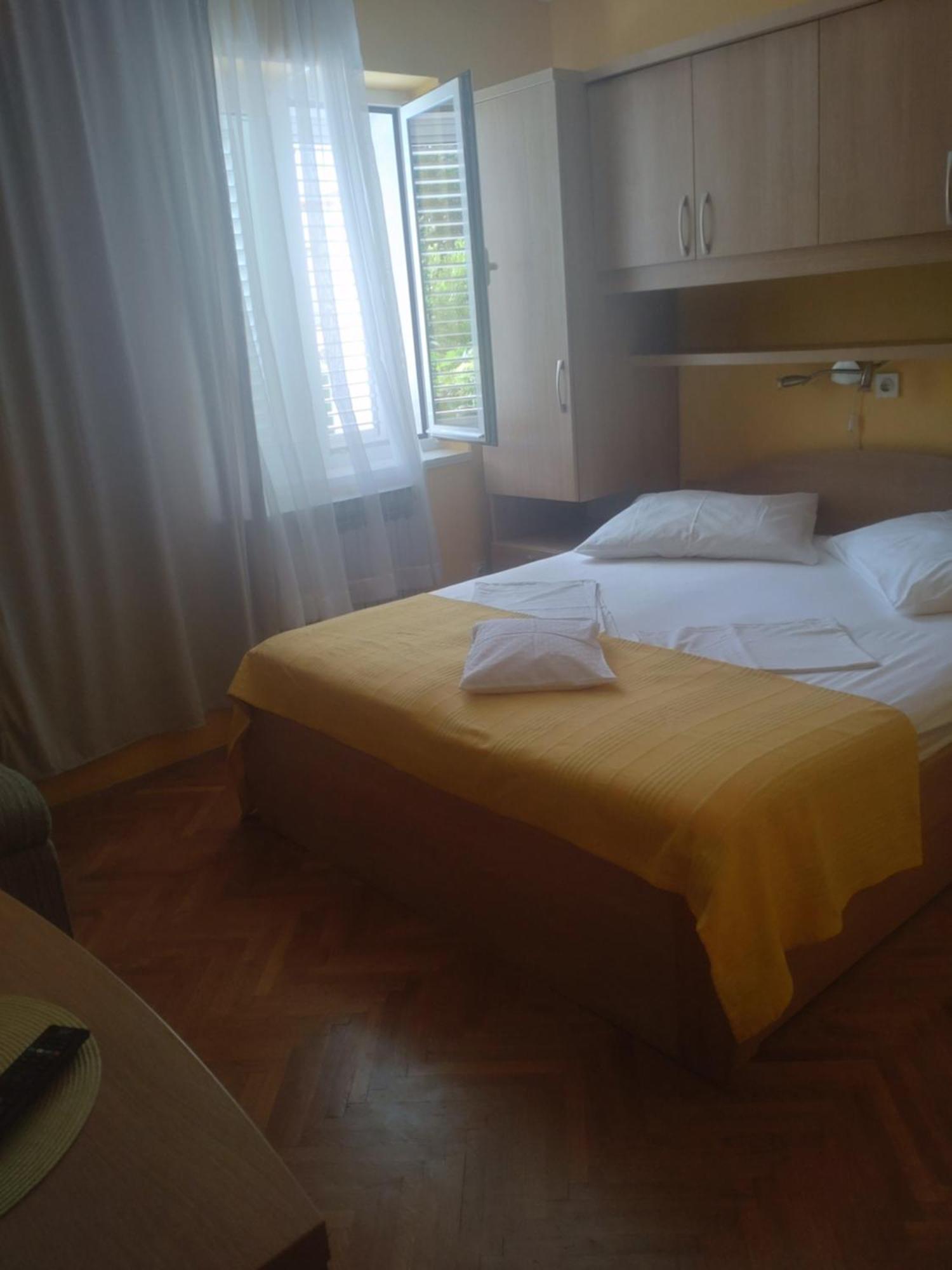 Guest House Palme Barbat na Rabu Exterior foto